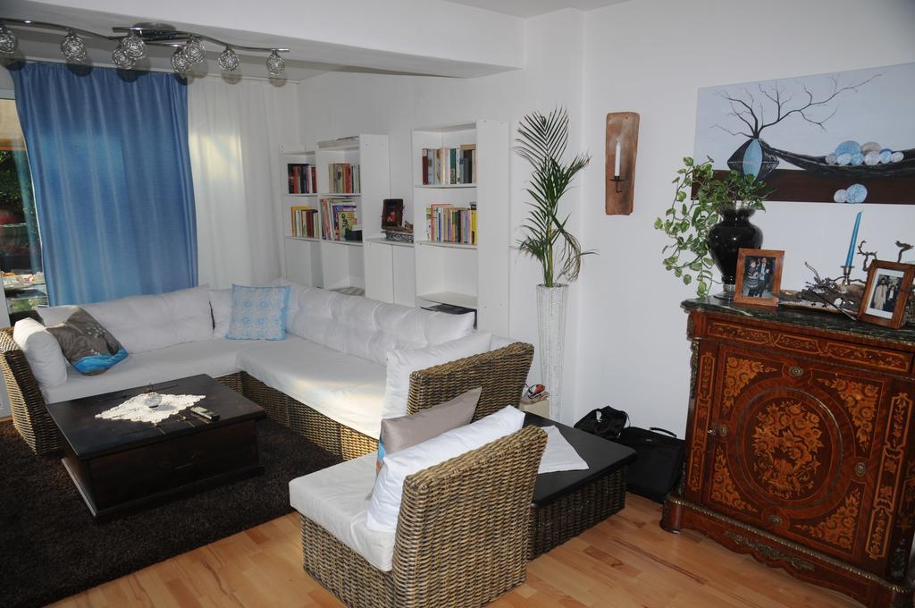 Habitación en casa particular Agt Messe *